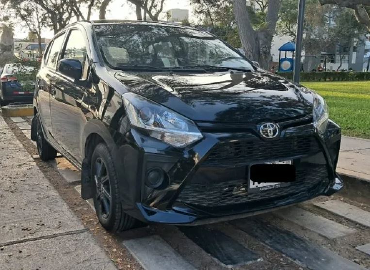 VENDO TOYOTA AGYA 2023 MECANICO, 1000CC, USO SEÑORA.